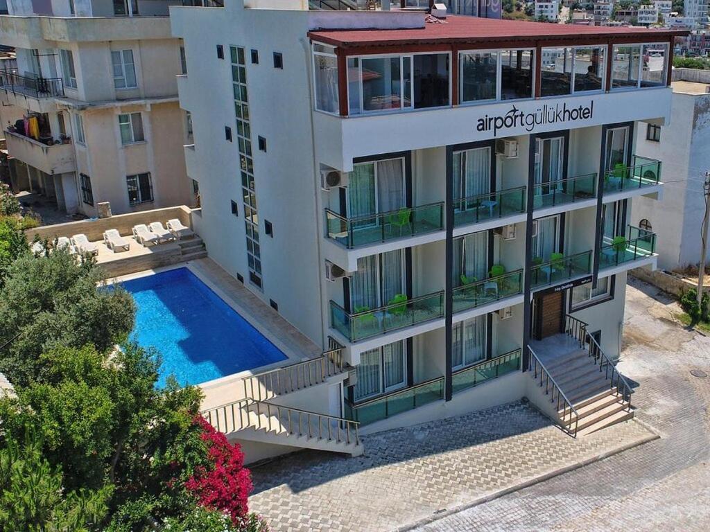 Airport Guelluek Otel Миляс Экстерьер фото
